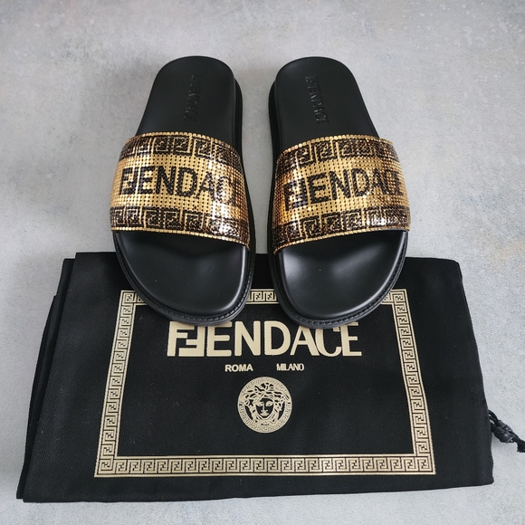 Fendance limited edition slides - Picture 3 of 8
